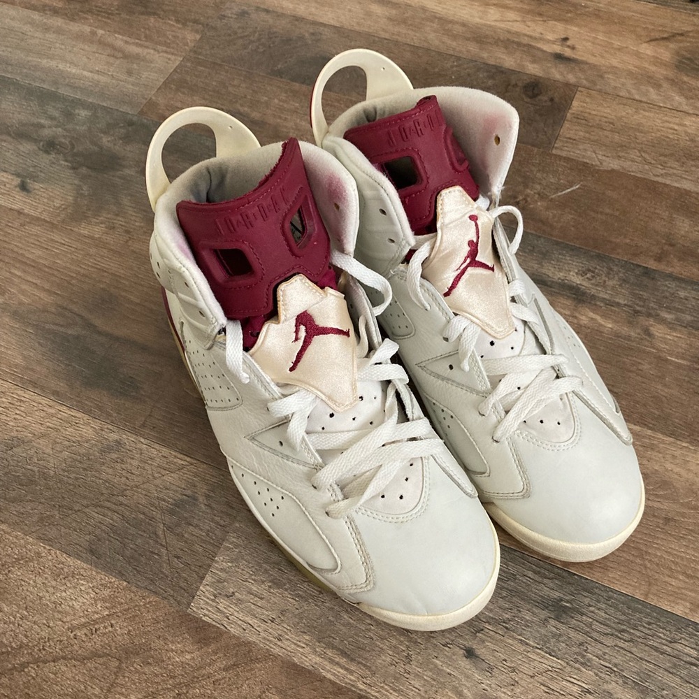 Air Jorrdan 6 Maroon
